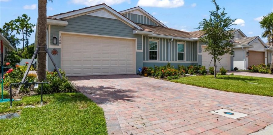 House in Venice, Florida 2 bedrooms, 138.98 sq.m. № 1342616