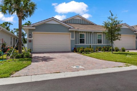 House in Venice, Florida 2 bedrooms, 138.98 sq.m. № 1342616 - photo 2