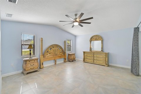 Villa ou maison à vendre à Englewood, Floride: 3 chambres, 211.07 m2 № 1342614 - photo 9