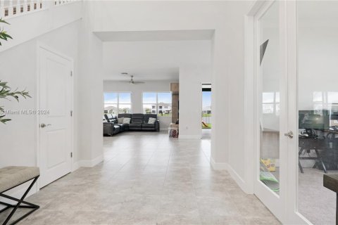 Villa ou maison à vendre à Westlake, Floride: 6 chambres, 372.35 m2 № 1325298 - photo 8