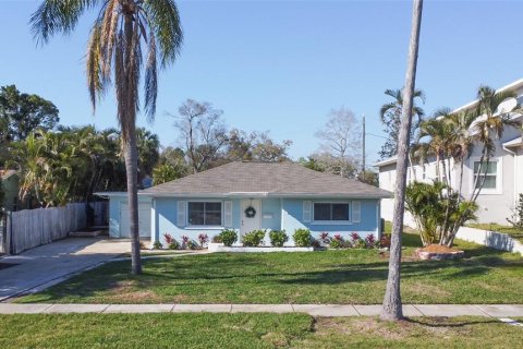 Terreno en venta en Saint Petersburg, Florida № 1405049 - foto 4