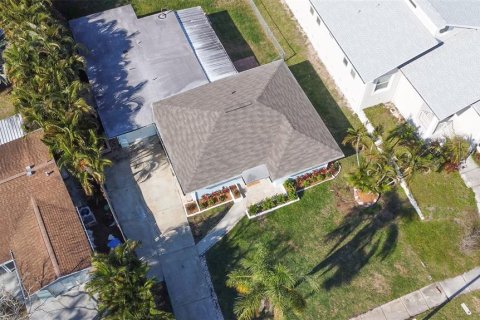 Terreno en venta en Saint Petersburg, Florida № 1405049 - foto 5