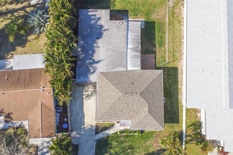 Terreno en venta en Saint Petersburg, Florida № 1405049 - foto 6