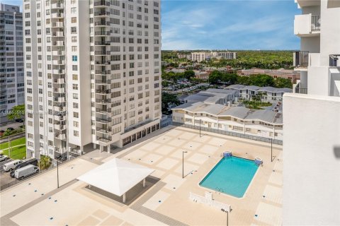 Condo in Aventura, Florida, 2 bedrooms  № 1292134 - photo 24