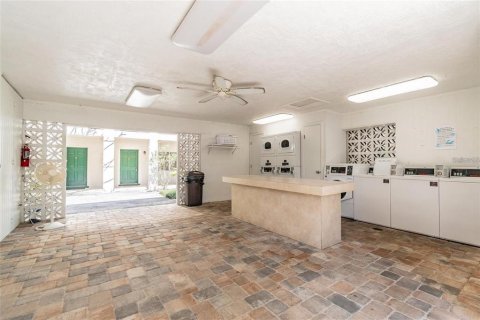 Copropriété à vendre à Tampa, Floride: 1 chambre, 70.61 m2 № 1356600 - photo 12