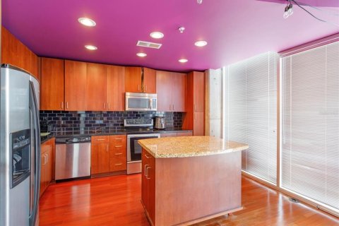 Condo in Orlando, Florida, 1 bedroom  № 1107170 - photo 6