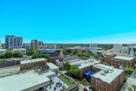 Condo in Orlando, Florida, 1 bedroom  № 1107170 - photo 15