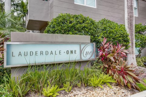 Condo in Fort Lauderdale, Florida, 1 bedroom  № 930154 - photo 10