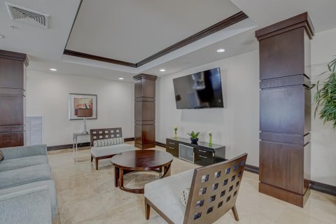 Condo in Fort Lauderdale, Florida, 1 bedroom  № 930154 - photo 20