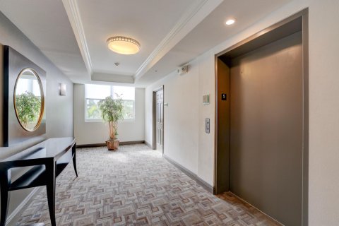 Condo in Fort Lauderdale, Florida, 1 bedroom  № 930154 - photo 7