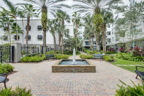 Condo in Fort Lauderdale, Florida, 1 bedroom  № 930154 - photo 30