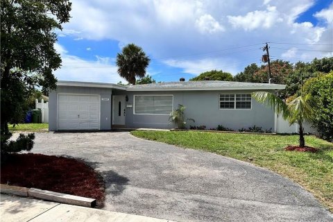 House in Fort Lauderdale, Florida 3 bedrooms, 116.03 sq.m. № 1216103 - photo 2