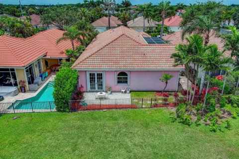 Casa en venta en West Palm Beach, Florida, 3 dormitorios, 212.75 m2 № 1216078 - foto 1