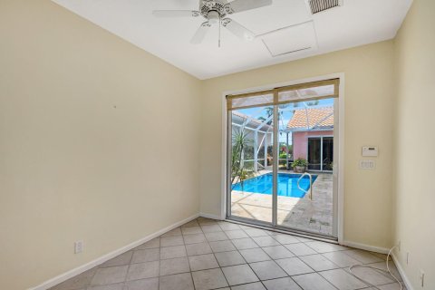 Villa ou maison à vendre à West Palm Beach, Floride: 3 chambres, 212.75 m2 № 1216078 - photo 15