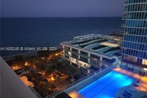 Condominio en venta en Miami Beach, Florida, 2 dormitorios, 113.62 m2 № 1304974 - foto 2