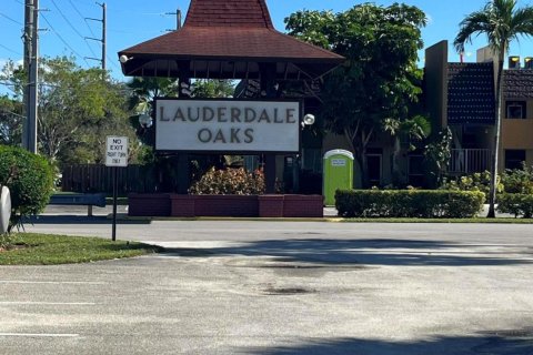 Condominio en venta en Lauderdale Lakes, Florida, 2 dormitorios, 94.85 m2 № 914349 - foto 10