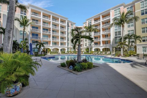 Copropriété à vendre à Lantana, Floride: 2 chambres, 114.92 m2 № 913027 - photo 14