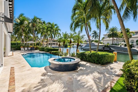 Villa ou maison à vendre à Lighthouse Point, Floride: 5 chambres, 726.4 m2 № 805687 - photo 5