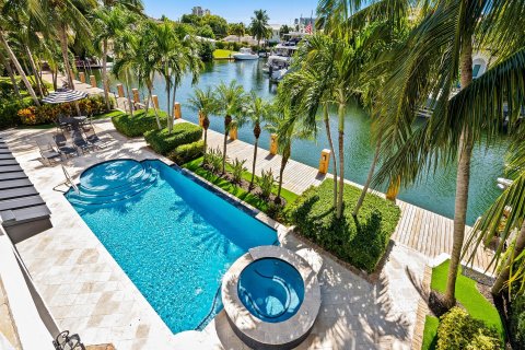 Villa ou maison à vendre à Lighthouse Point, Floride: 5 chambres, 726.4 m2 № 805687 - photo 13