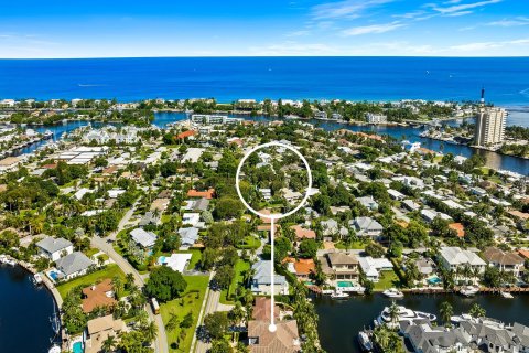 Villa ou maison à vendre à Lighthouse Point, Floride: 5 chambres, 726.4 m2 № 805687 - photo 16