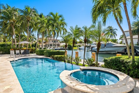 Villa ou maison à vendre à Lighthouse Point, Floride: 5 chambres, 726.4 m2 № 805687 - photo 6