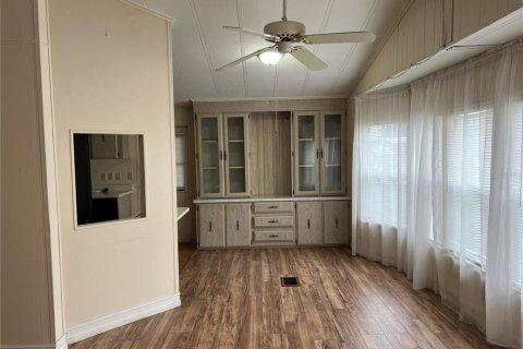 Apartment in Zellwood, Florida 2 bedrooms, 81.75 sq.m. № 1355945 - photo 4