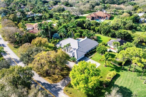 Villa ou maison à vendre à Palm Beach Gardens, Floride: 5 chambres, 359.72 m2 № 963641 - photo 1