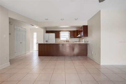 Condominio en venta en Clearwater, Florida, 2 dormitorios, 97.45 m2 № 1404085 - foto 10