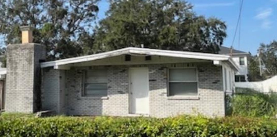 Villa ou maison à Tampa, Floride 2 chambres, 95.97 m2 № 1404083