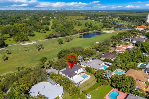 Villa ou maison à vendre à Coral Gables, Floride: 4 chambres, 225.1 m2 № 1412405 - photo 3