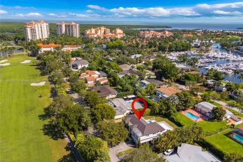 Casa en venta en Coral Gables, Florida, 4 dormitorios, 225.1 m2 № 1412405 - foto 1