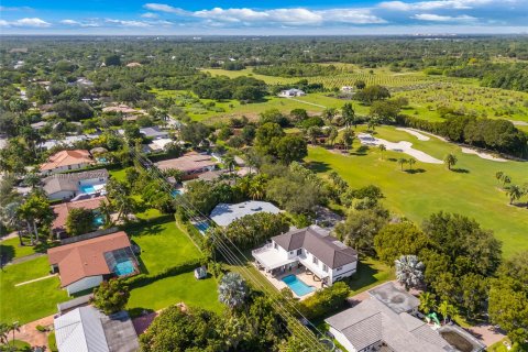 Villa ou maison à vendre à Coral Gables, Floride: 4 chambres, 225.1 m2 № 1412405 - photo 11