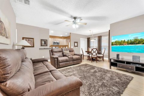 Condo in Orlando, Florida, 1 bedroom  № 1322953 - photo 10