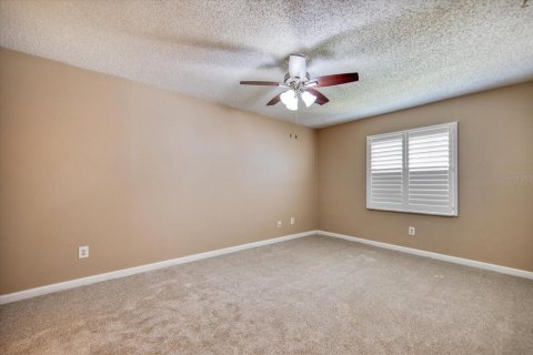 Copropriété à vendre à Tampa, Floride: 2 chambres, 83.98 m2 № 1107321 - photo 14