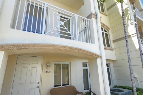 Townhouse in Aventura, Florida 2 bedrooms, 162.11 sq.m. № 1399770 - photo 26