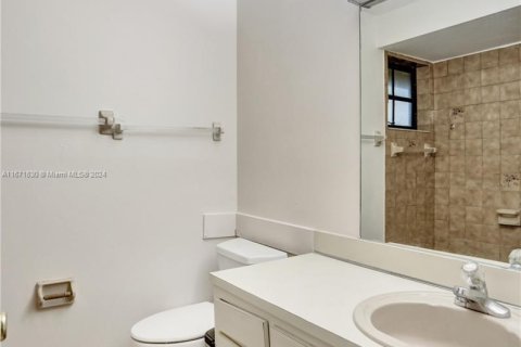 Condominio en venta en Miami, Florida, 3 dormitorios, 121.98 m2 № 1399772 - foto 25