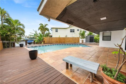 Casa en venta en Highland Beach, Florida, 4 dormitorios, 323.67 m2 № 1399775 - foto 17