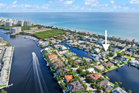 Villa ou maison à vendre à Highland Beach, Floride: 4 chambres, 323.67 m2 № 1399775 - photo 24