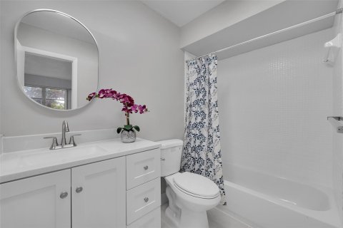 Copropriété à vendre à Lauderdale Lakes, Floride: 2 chambres, 94.85 m2 № 1079016 - photo 7