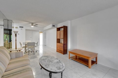 Condominio en venta en Boynton Beach, Florida, 2 dormitorios, 111.11 m2 № 890334 - foto 24