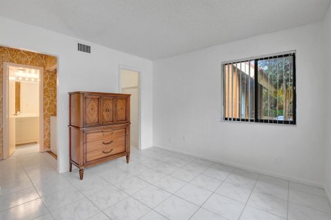 Condominio en venta en Boynton Beach, Florida, 2 dormitorios, 111.11 m2 № 890334 - foto 18