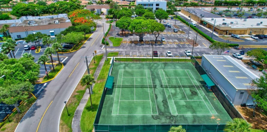 Condo à Delray Beach, Floride, 2 chambres  № 1136366