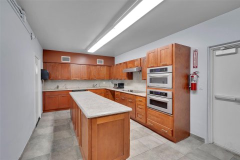 Copropriété à vendre à Fort Lauderdale, Floride: 2 chambres, 134.71 m2 № 1136407 - photo 12