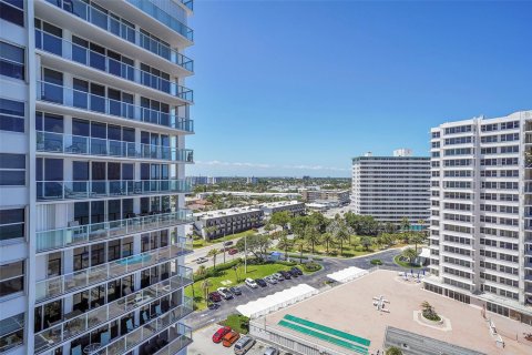 Condo in Fort Lauderdale, Florida, 2 bedrooms  № 1136407 - photo 16