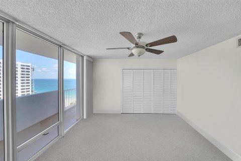 Condo in Fort Lauderdale, Florida, 2 bedrooms  № 1136407 - photo 19