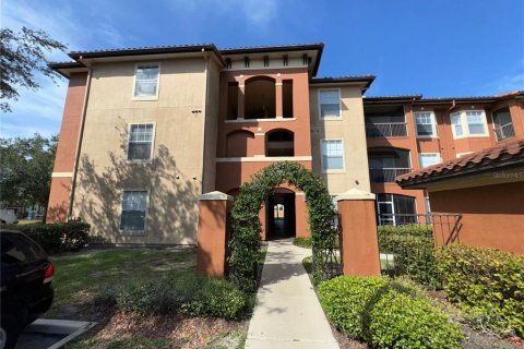 Condominio en venta en Orlando, Florida, 2 dormitorios, 107.67 m2 № 1266165 - foto 1