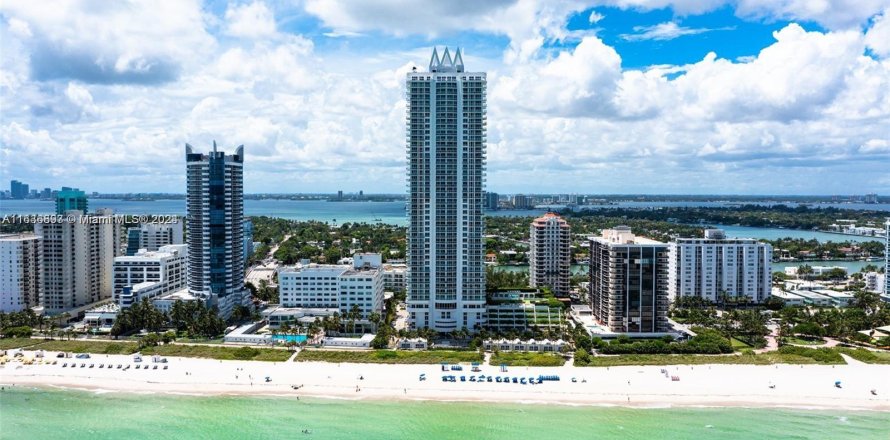 Condo à Miami Beach, Floride, 2 chambres  № 1309530