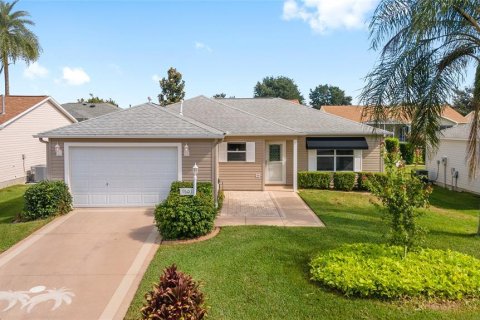 Villa ou maison à vendre à The Villages, Floride: 3 chambres, 117.52 m2 № 1339282 - photo 1