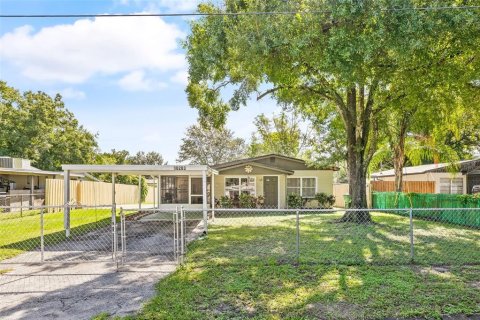 Casa en venta en Tampa, Florida, 3 dormitorios, 93.46 m2 № 1339254 - foto 4