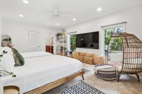 Casa en venta en Hollywood, Florida, 4 dormitorios, 236.99 m2 № 1210363 - foto 17
